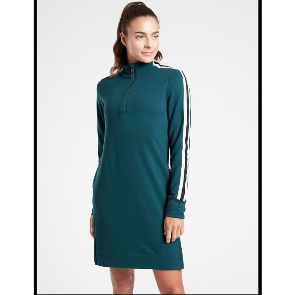 🌸 Athleta Teal Shoulder Stripe Cross Town Track Dress Size Small